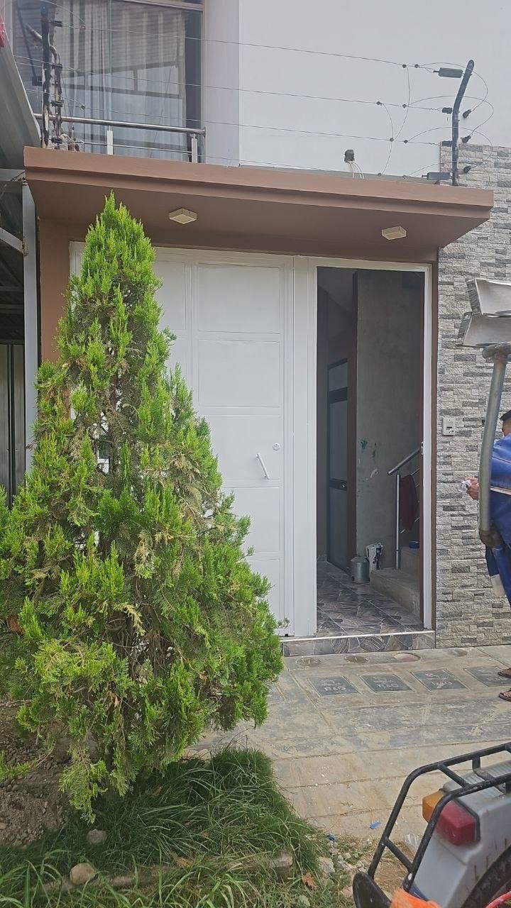 Exclusiva vivienda en urbanizacion La Pradera